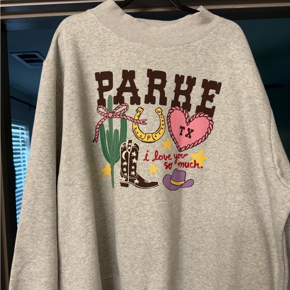 Parke Tops - Parke Gray Graphic Sweatshirt with Western Motif